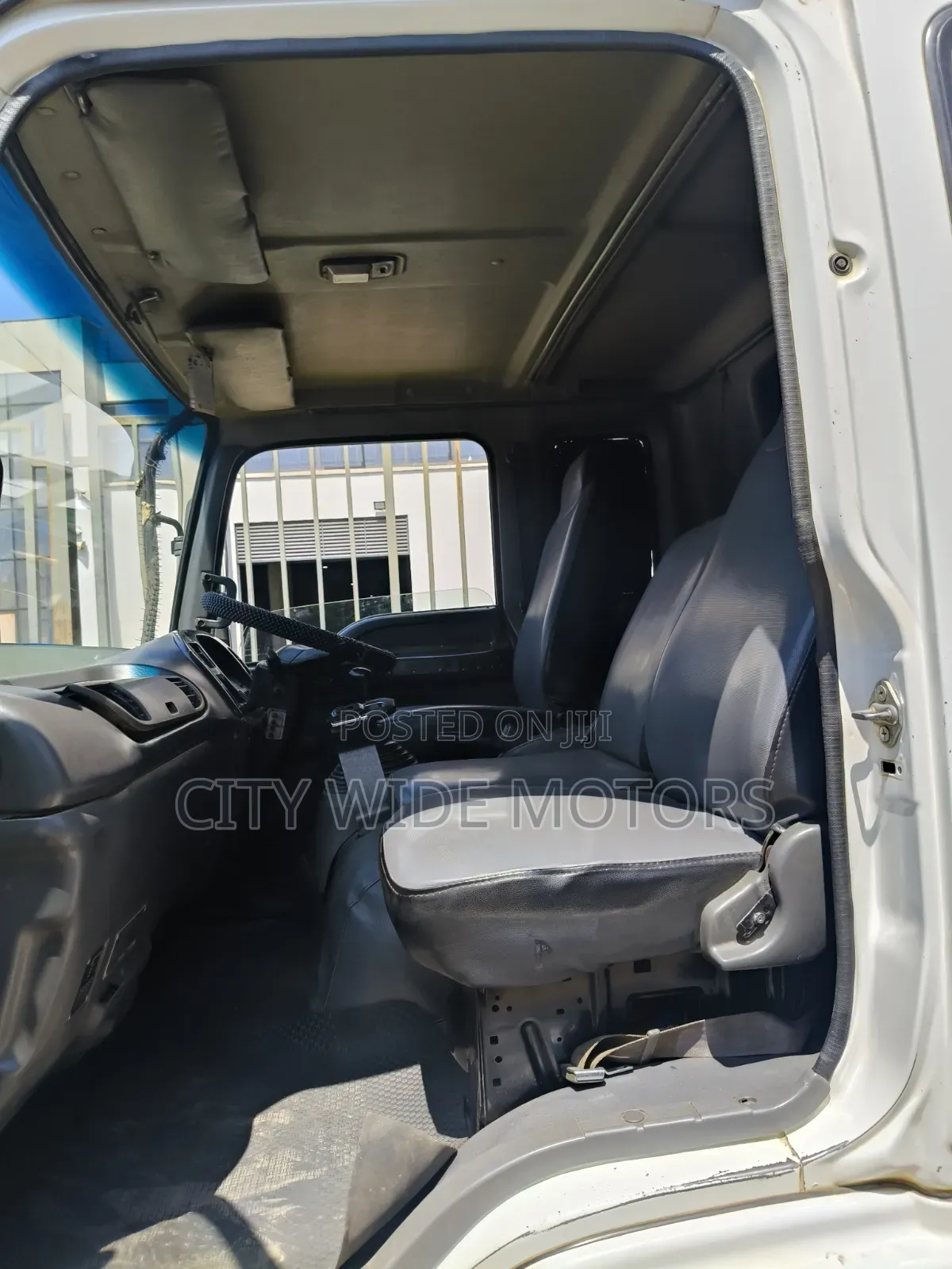 Isuzu FRR  2019