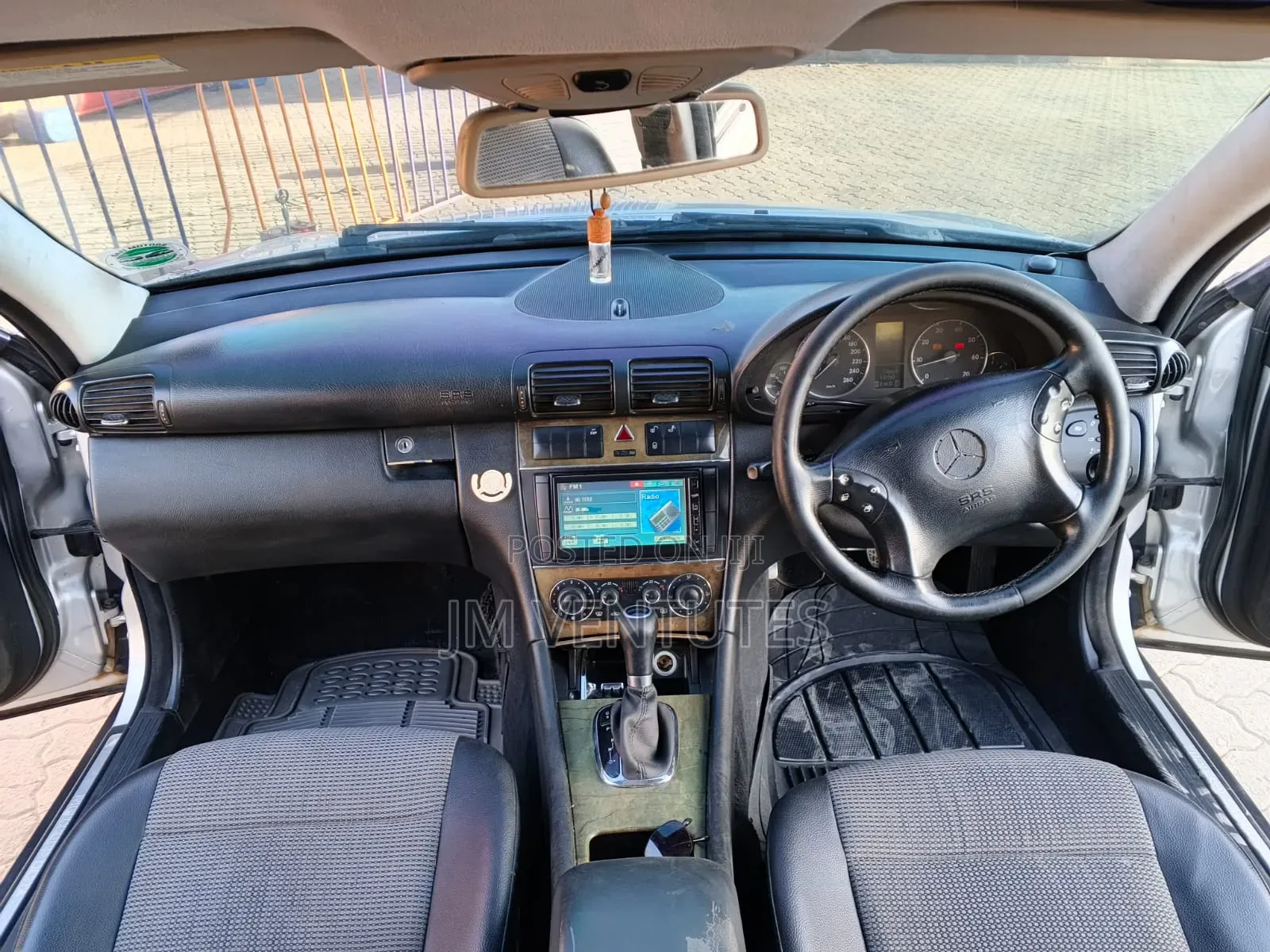 Mercedes-Benz C180 2007 Silver