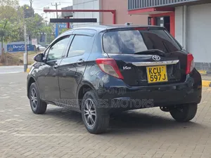 Toyota Vitz 2011 Black
