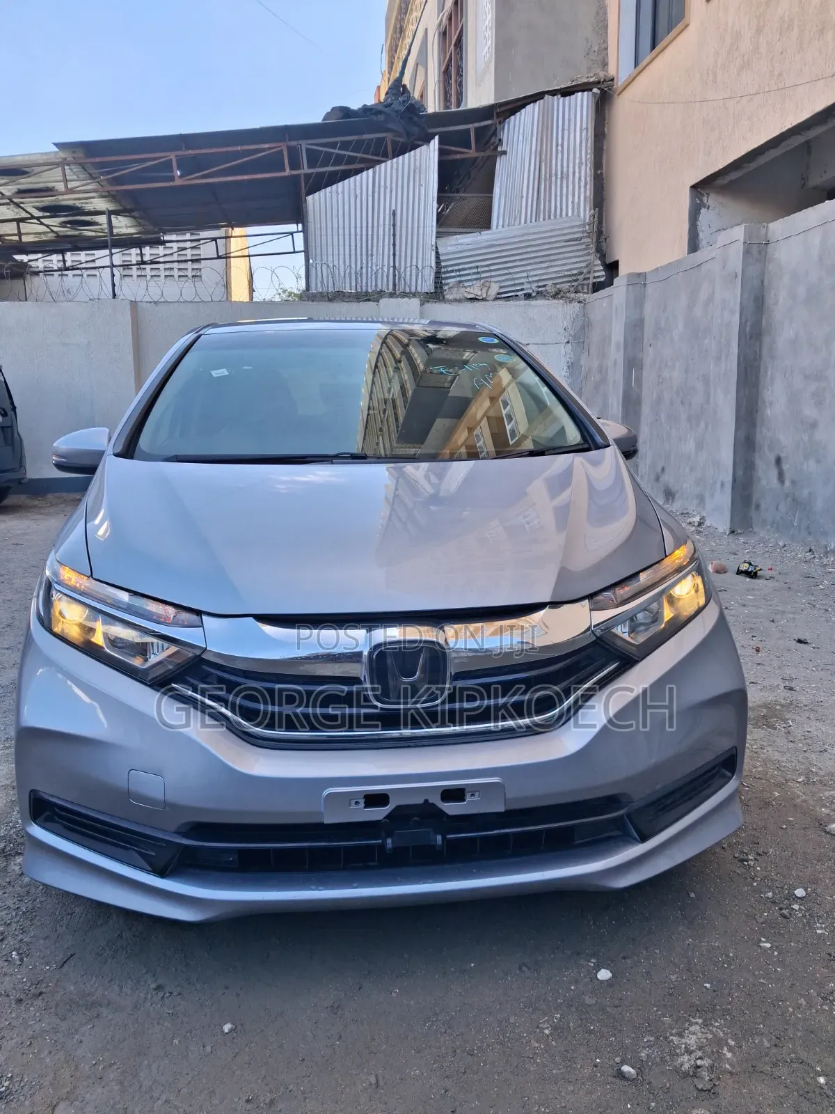 Honda Fit Shuttle 1.5 Hybrid 2WD 2019 Silver