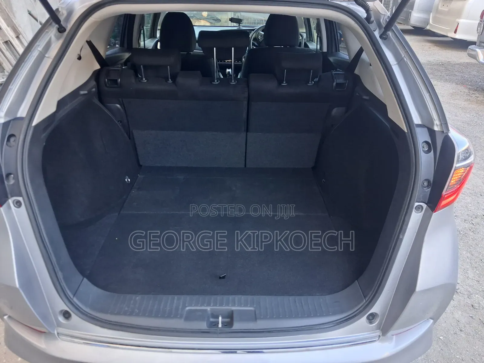 Honda Fit Shuttle 1.5 Hybrid 2WD 2019 Silver