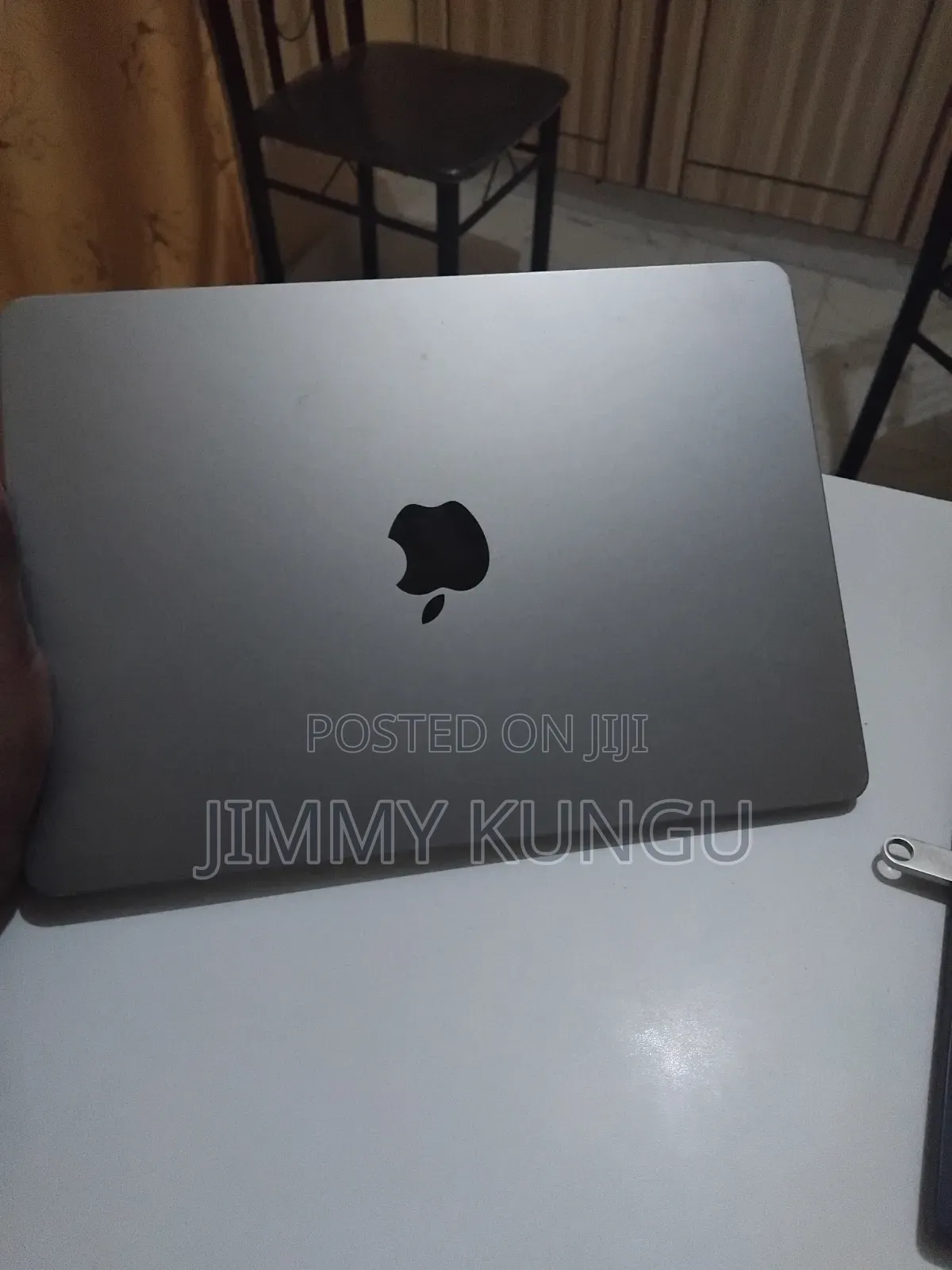 Laptop Apple MacBook Air 2022 M2 8GB Apple M2 SSD 256GB