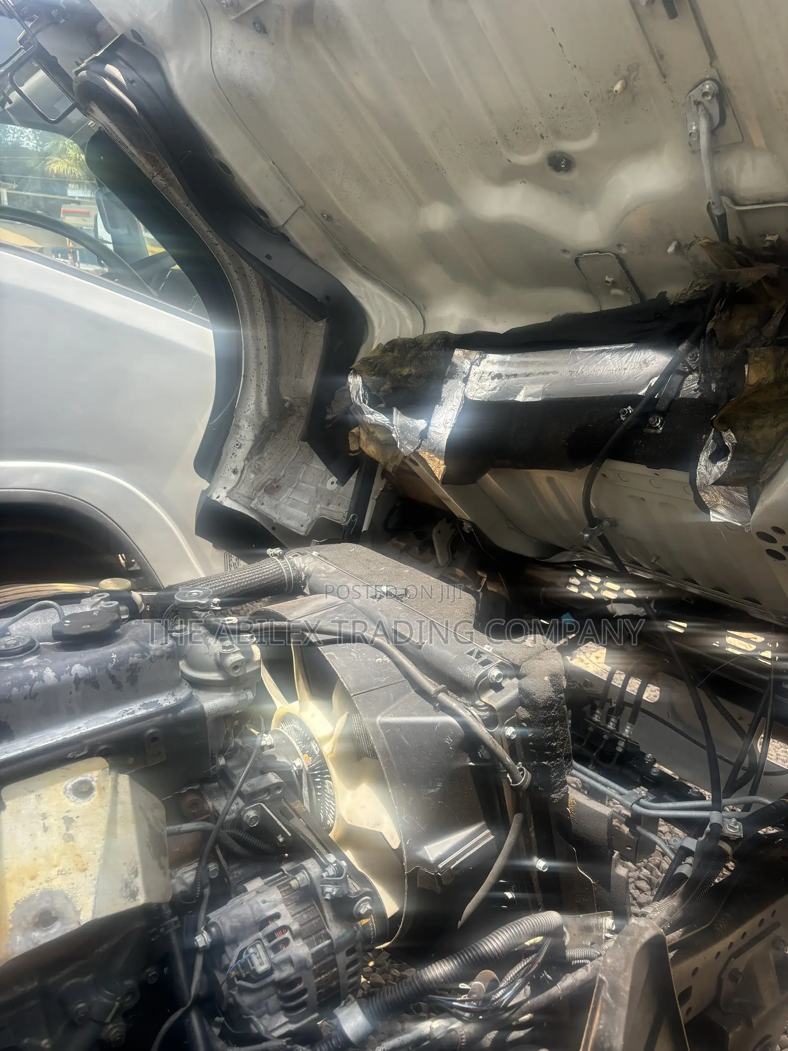 Mitsubishi Canter 2019 White