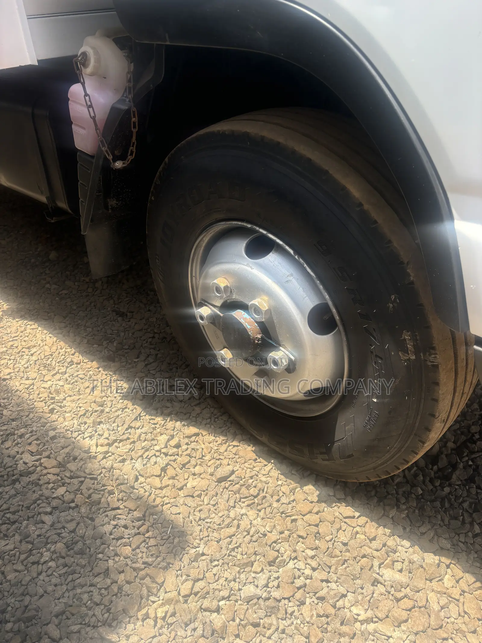 Mitsubishi Canter 2019 White