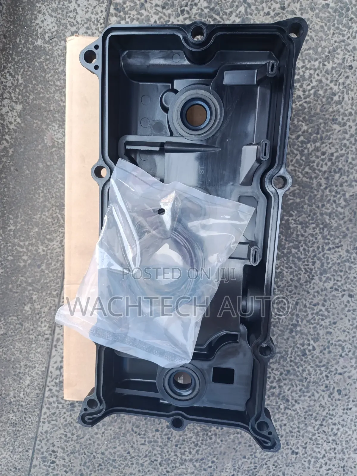 Nissan X-Trail QR20 Engine Top Cover