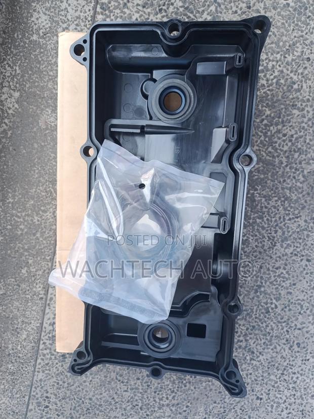 Nissan X-Trail QR20 Engine Top Cover