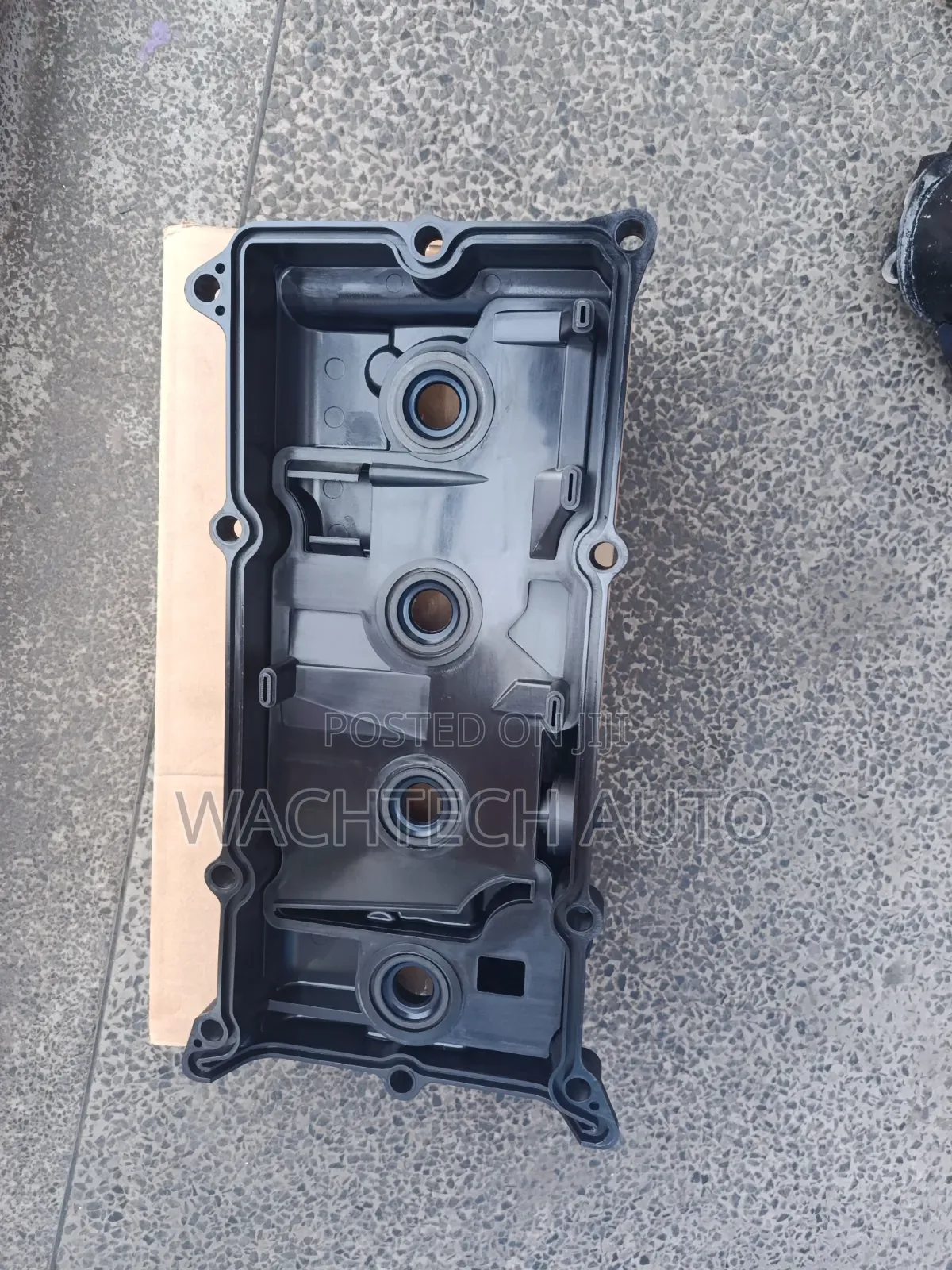 Nissan X-Trail QR20 Engine Top Cover
