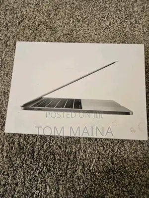 Laptop Apple MacBook Pro 8GB Intel Core i5 SSD 256GB