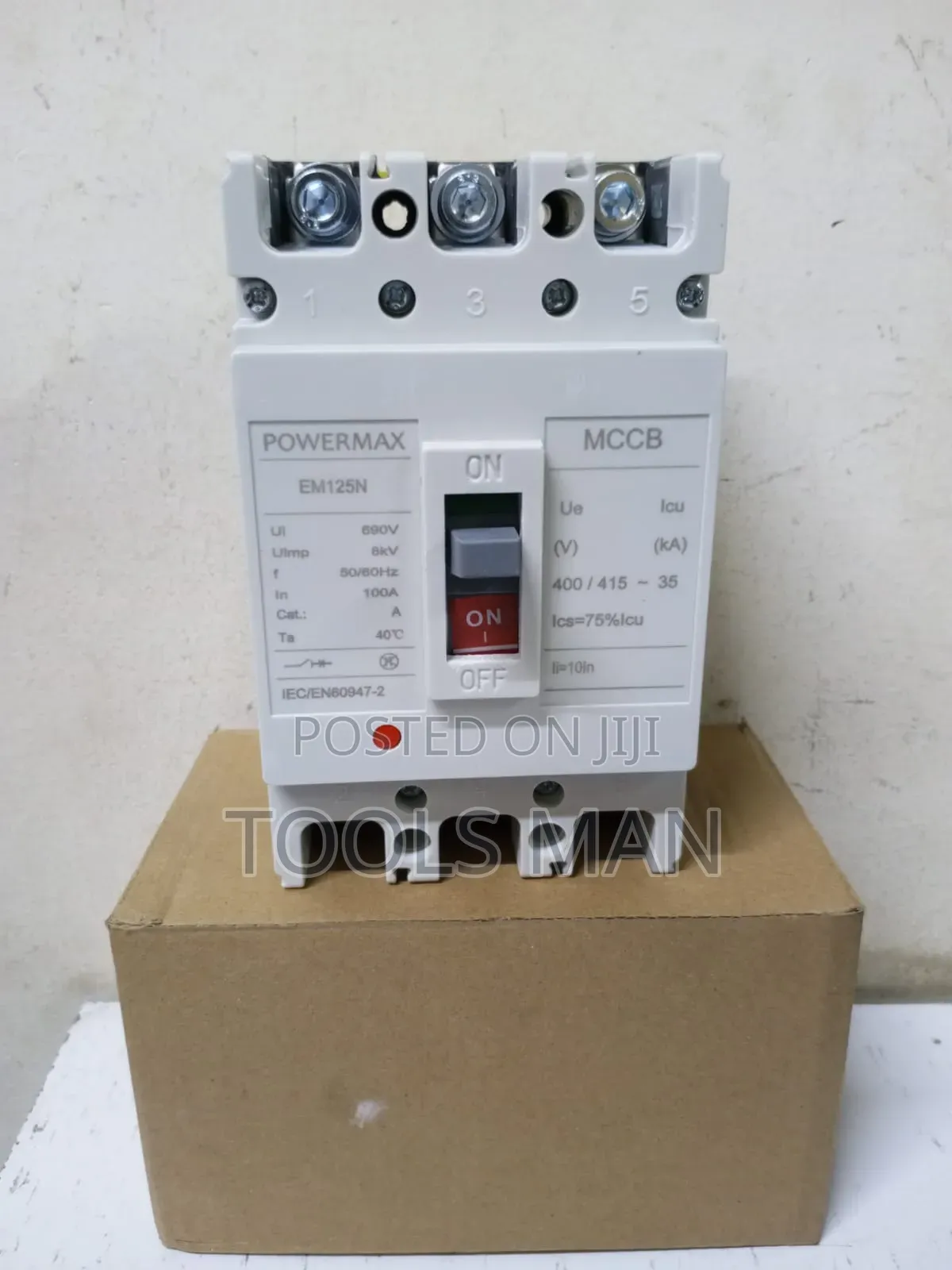 McCb 100A 690V Molded Case Circuit Breaker.
