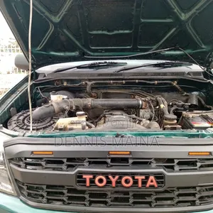 Toyota Hilux 2007 Green