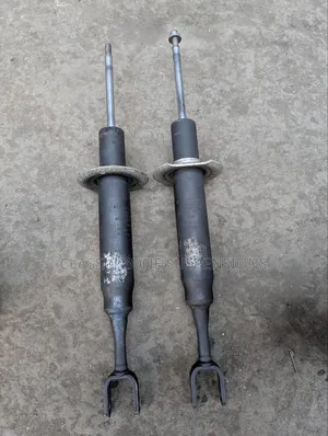 Volkswagen Passat 2006 Shock Absorbers.