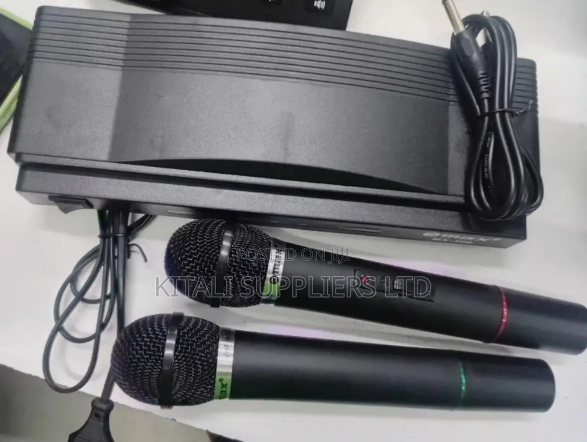Omax Wireless Microphones (Dual Handheld Mics) - Brand New