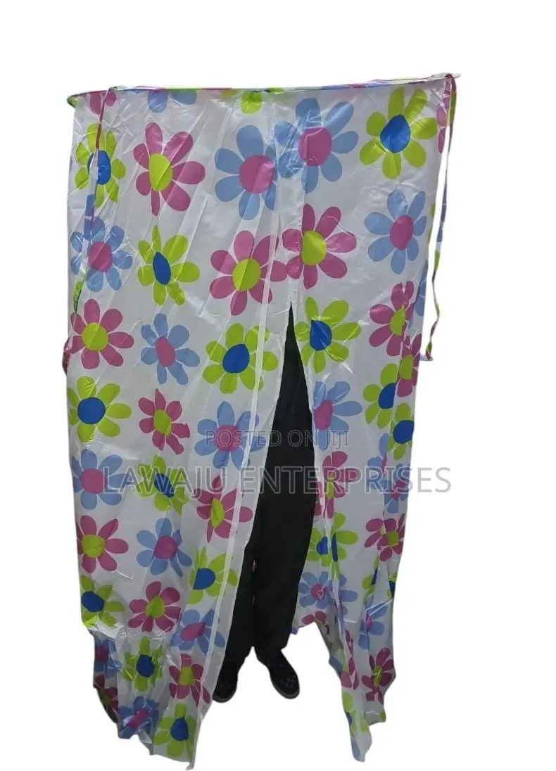 Fabric Shower Cubicle