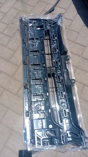 7l Grill Chrome