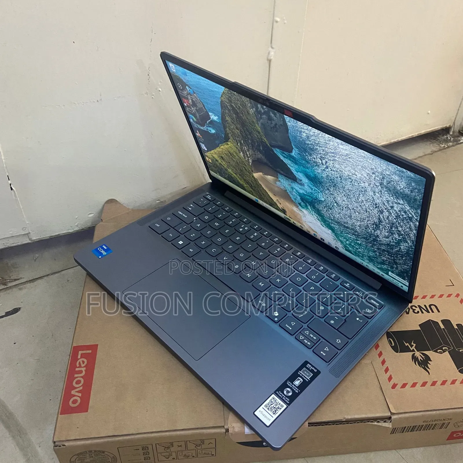 New Laptop Lenovo Ideapad 3 16GB Intel Core i5 SSD 512GB