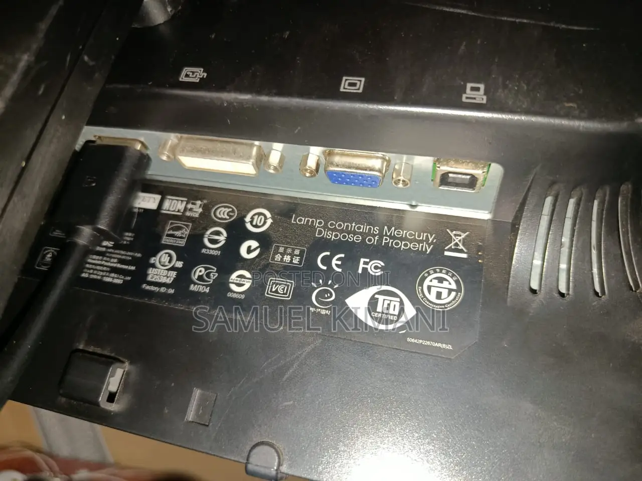 HP La2205wg Monitor