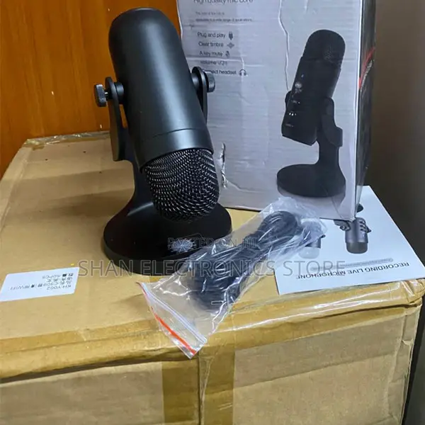 Premium-Quality Tabletop Mic Cardioid-Style for Voice Recording