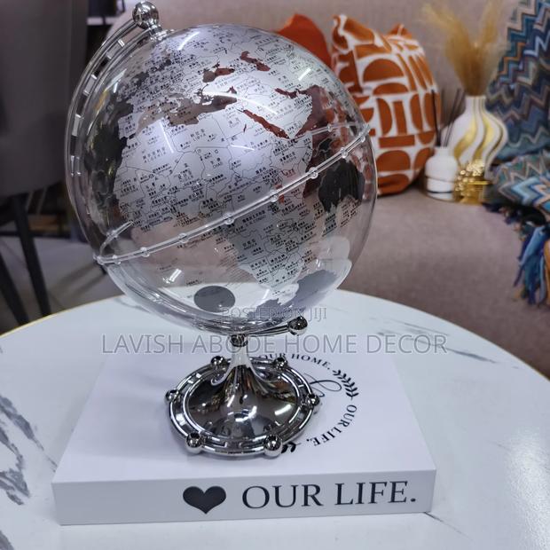 Decorative Acrylic Globe Decor – Elegant Home & Office Accent