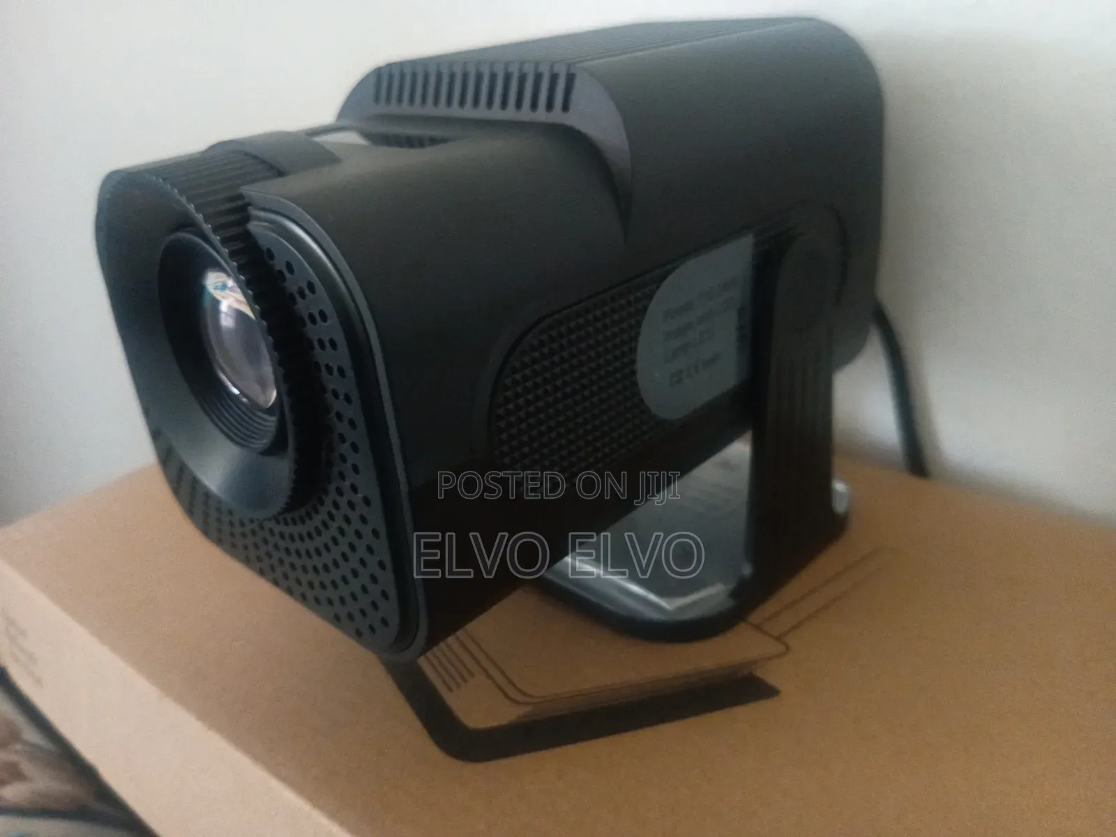 Hy 320 Portable Projector