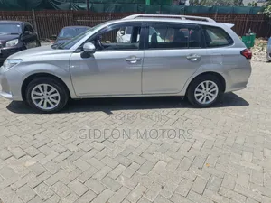 Toyota Corolla Fielder 2021 Silver