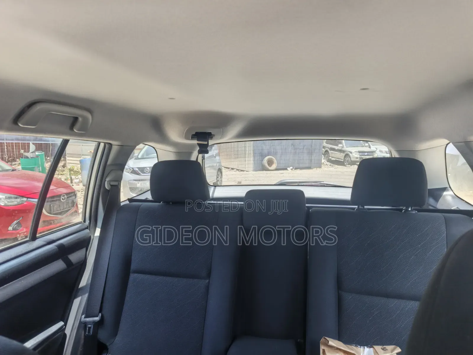 Toyota Corolla Fielder 2021 Silver