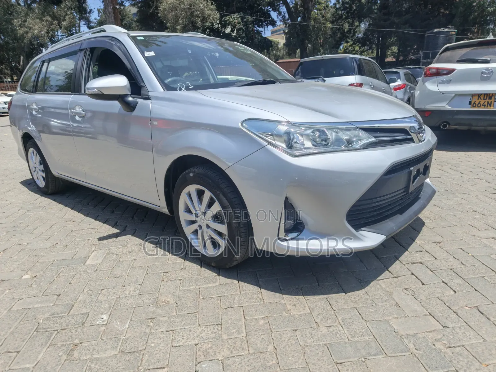 Toyota Corolla Fielder 2021 Silver