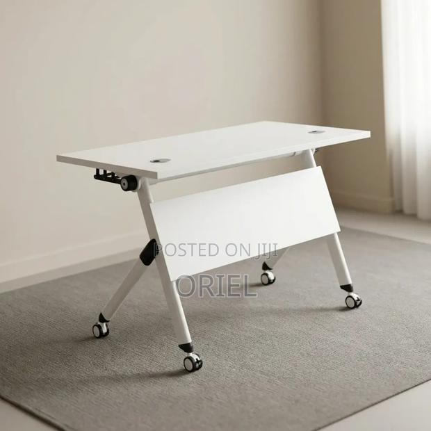 Office Table : Foldable Training Table