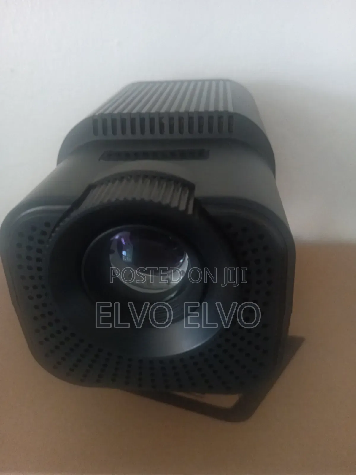 Hy 320 Portable Projector