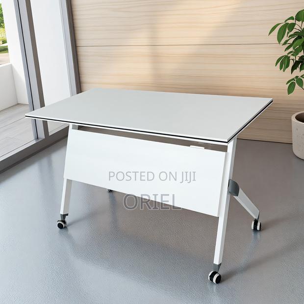 Office Table : Foldable Training Table - thumbnail 17