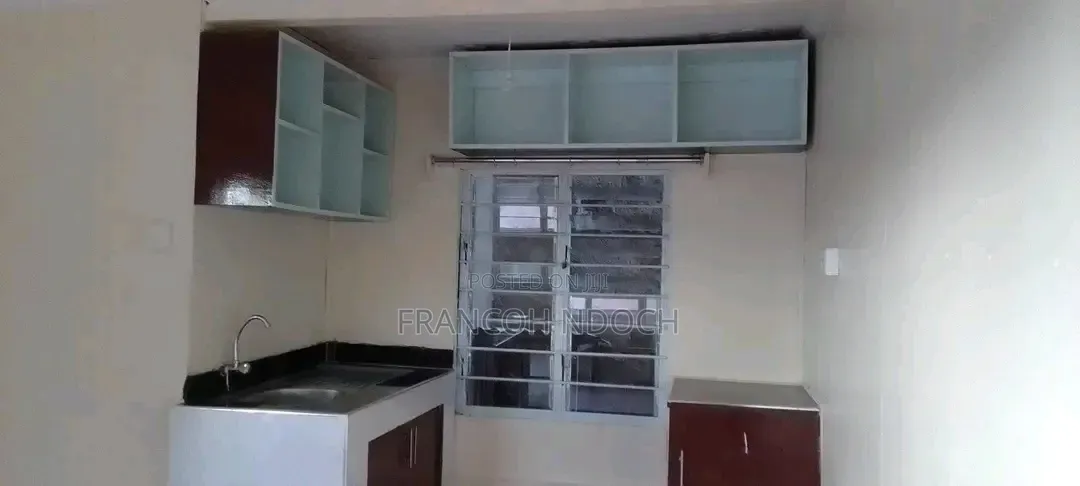 2bdrm House in Muraba Rd, Mutuini for rent