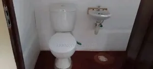 2bdrm House in Muraba Rd, Mutuini for rent
