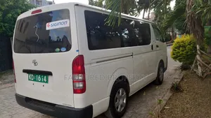 New Toyota HiAce 2018 White
