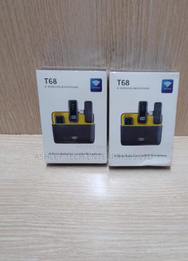 T68 Rechargeable Wireless Microphone