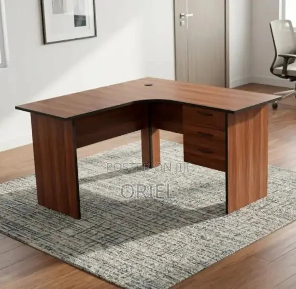 Office Table : 1400MM Study Table