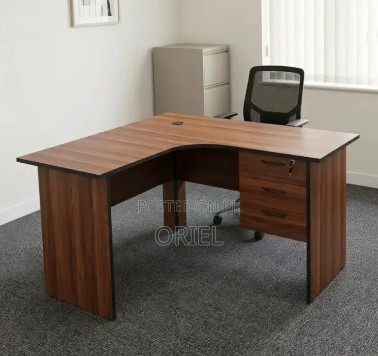 Office Table : 1400MM Study Table
