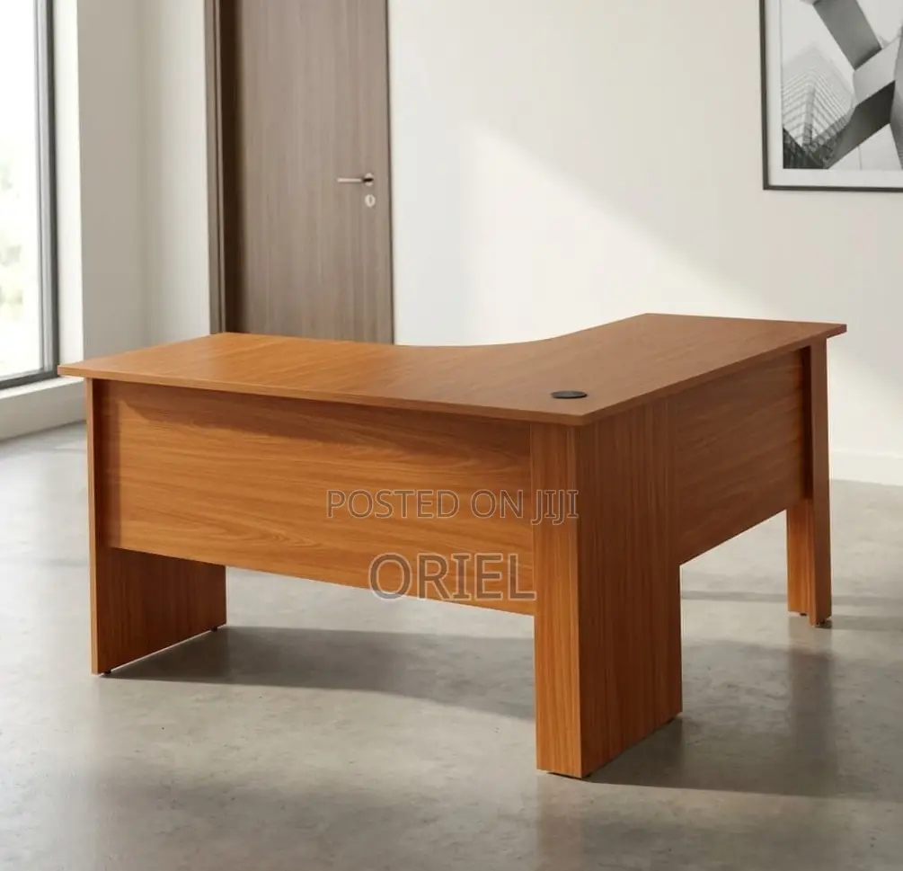Office Table : 1400MM Study Table