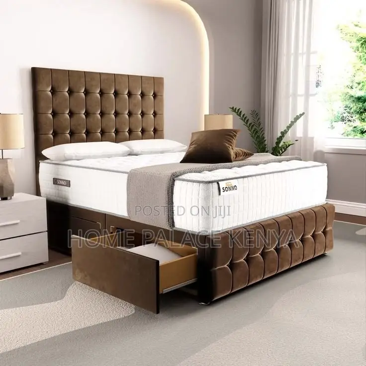 Chester Bed; Luxury Upholstered Chesterfield Bed for Master Bedroom
