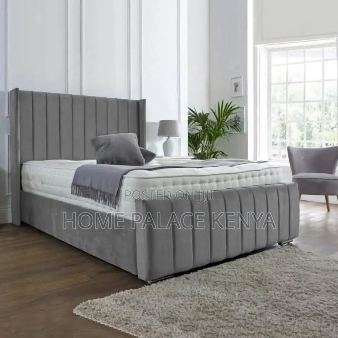 Chester Bed; Luxury Upholstered Chesterfield Bed for Master Bedroom