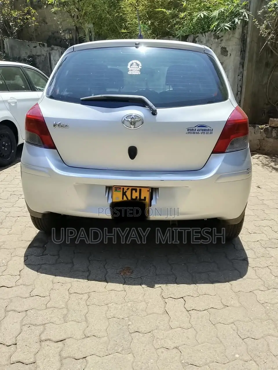 Toyota Vitz 2010 Gray