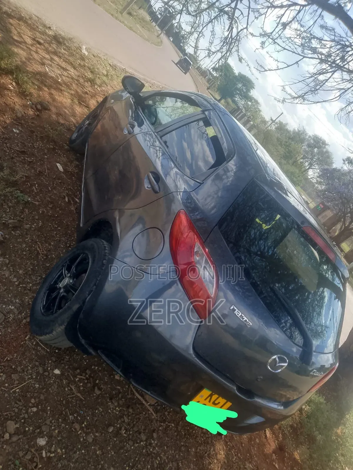 Mazda Demio 2011 Gray