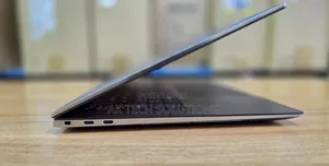 Laptop Dell Precision 5550 16GB Intel Core i7 SSD 512GB