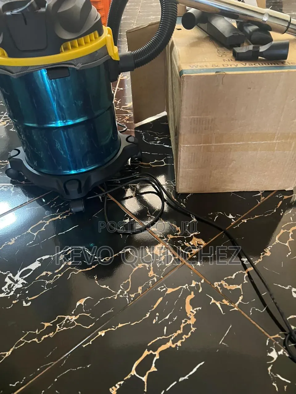 Vacuum Cleaner