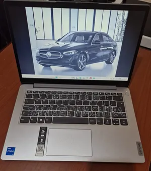Laptop Lenovo IdeaPad 1 8GB Intel Core i5 SSD 256GB