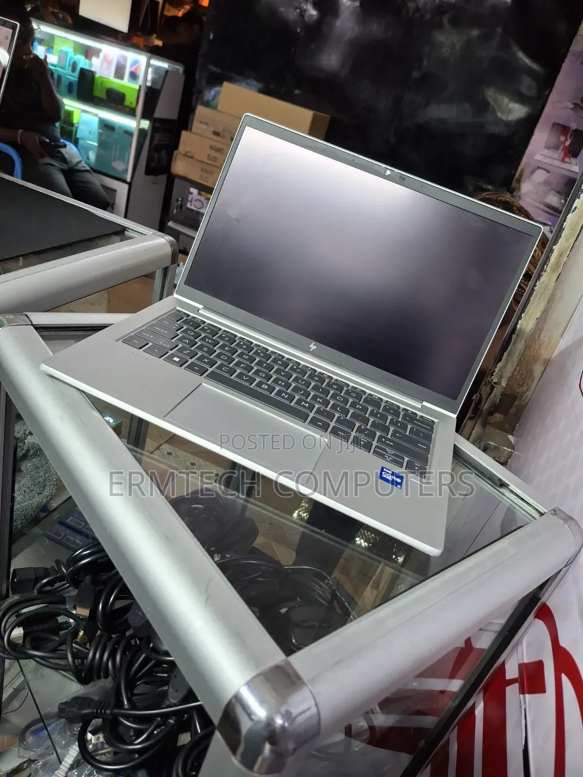 Laptop HP EliteBook 830 G8 16GB Intel Core i7 SSD 512GB