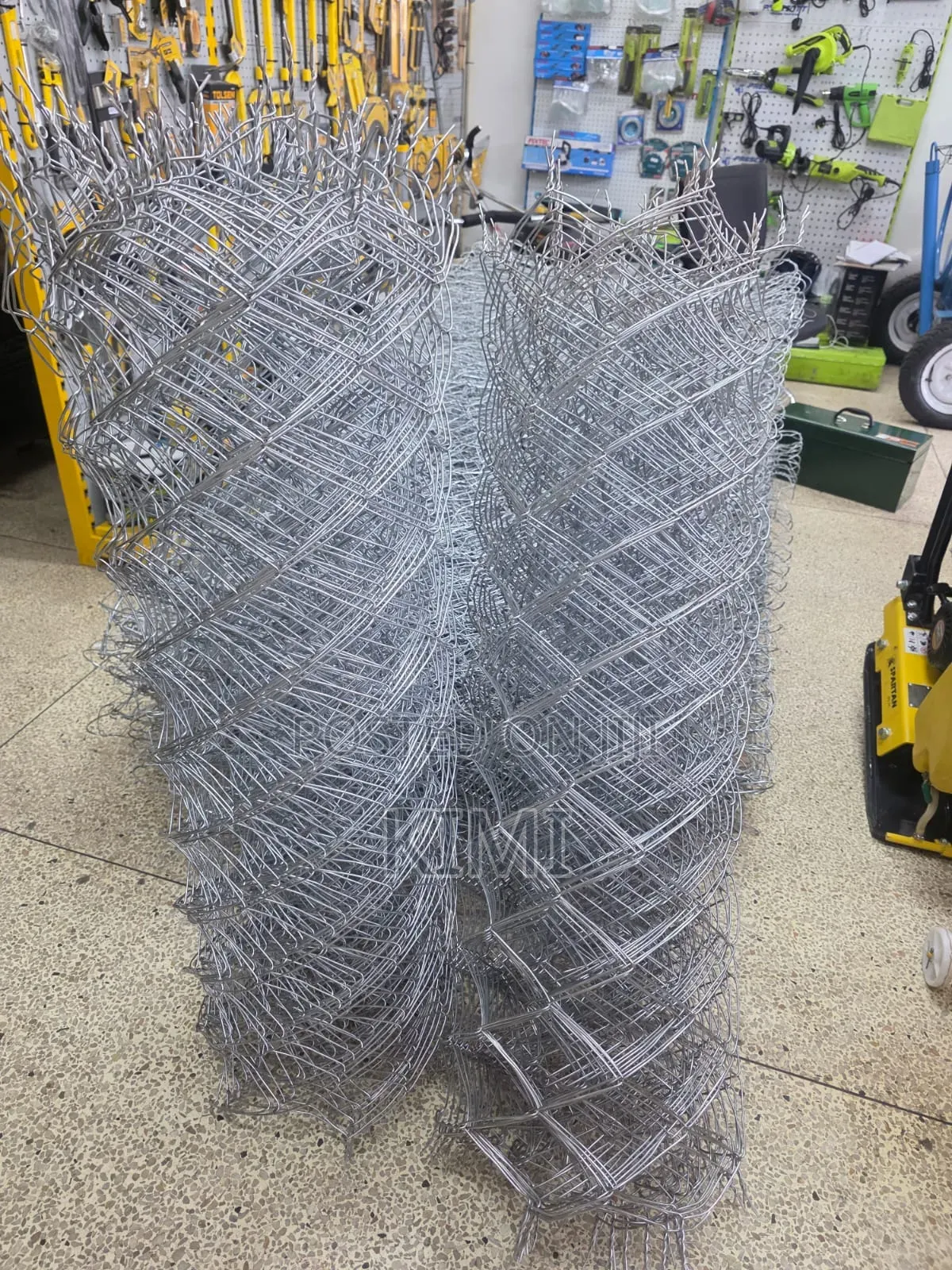 Fencing Chain Links