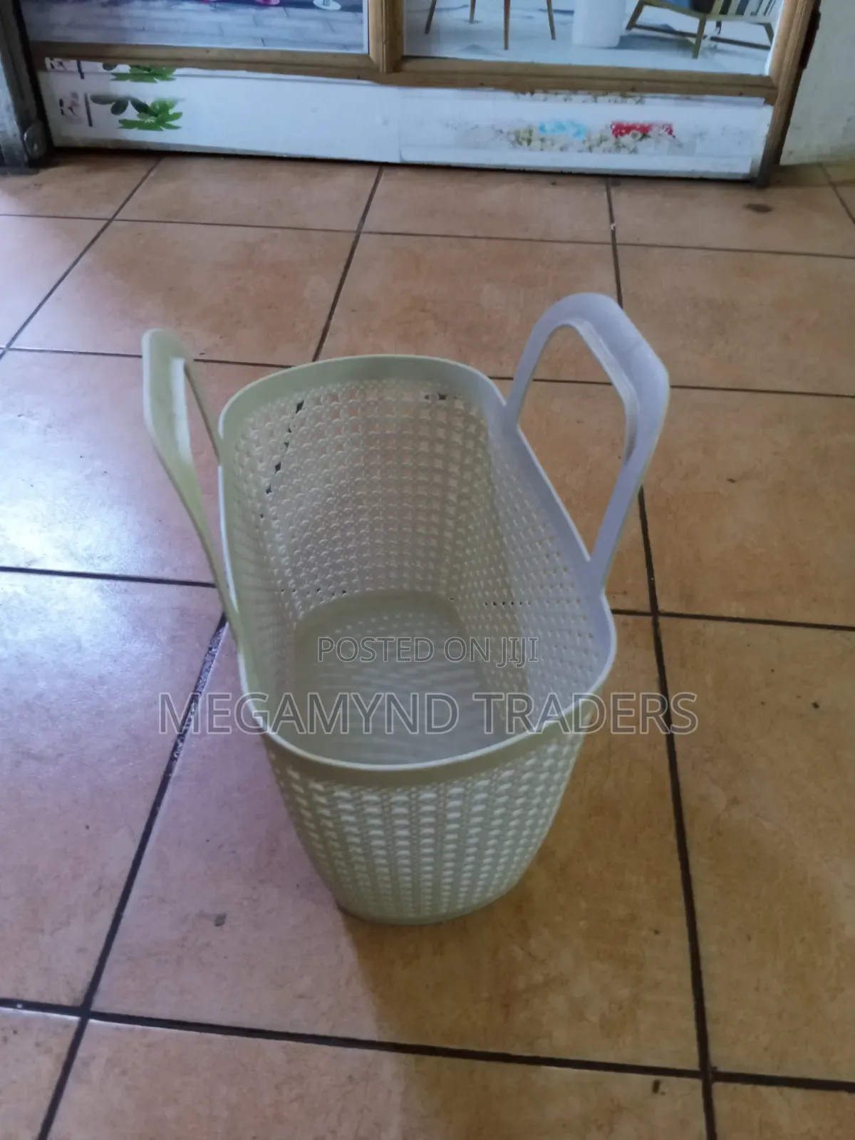 Beer Basket / Club Beer Bucket