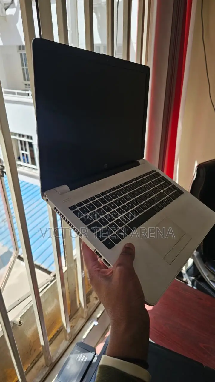 Laptop HP 15 8GB Intel Core i7 HDD 1T