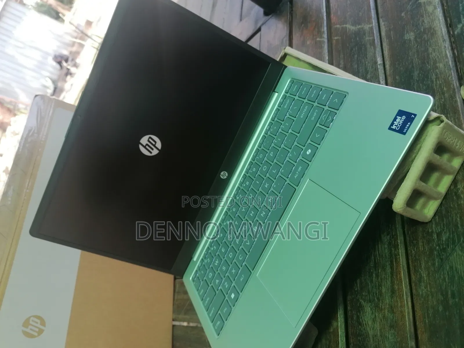 New Laptop HP 14S 8GB Intel Core Ultra 7 SSD 512GB