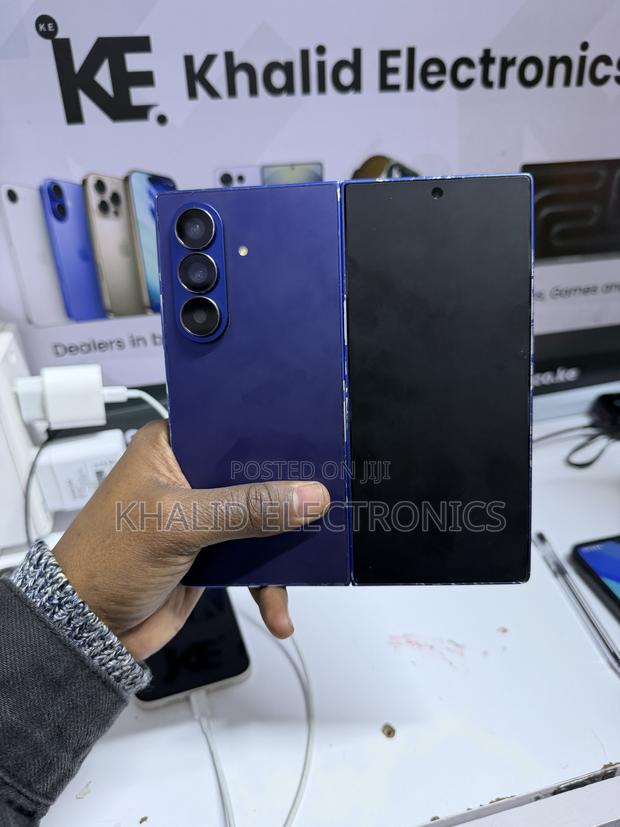 Samsung Galaxy Z Fold7 256 GB Blue - thumbnail 4