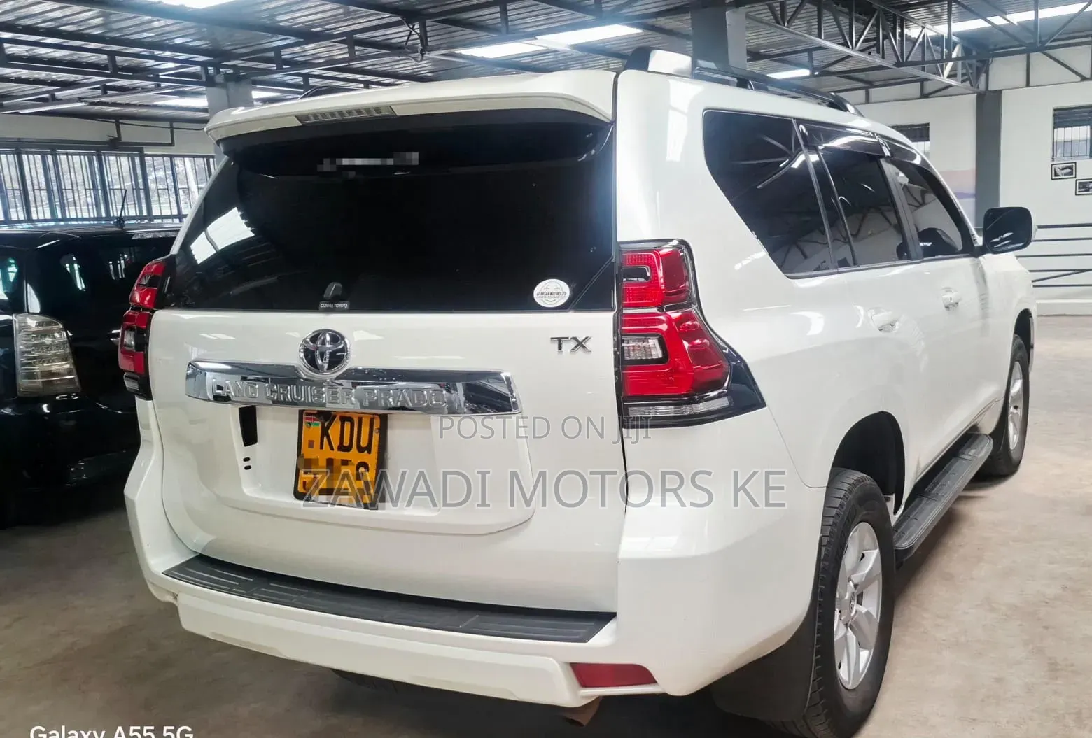 Toyota Land Cruiser Prado 2018 White